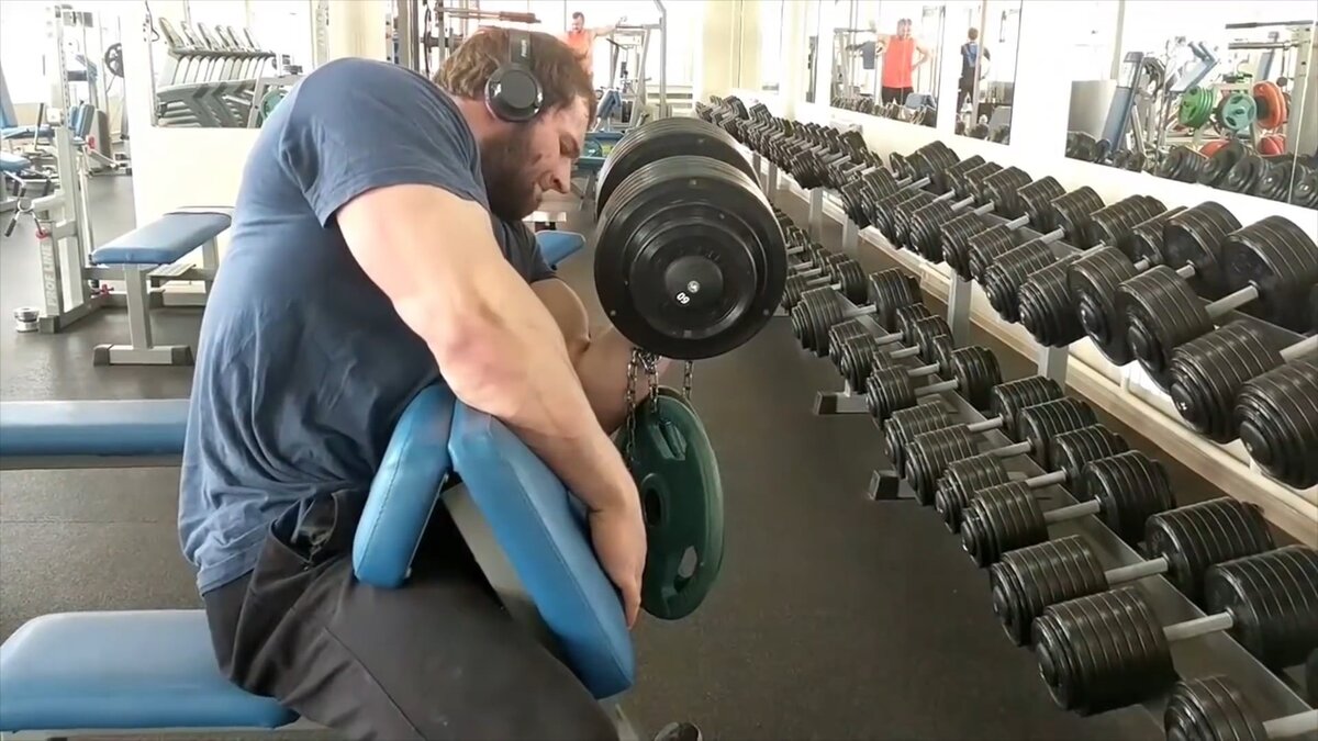 Андрей Смаев. Слесарь с завода тянет 300 кг на 4 раза | Мудрый тренер ...