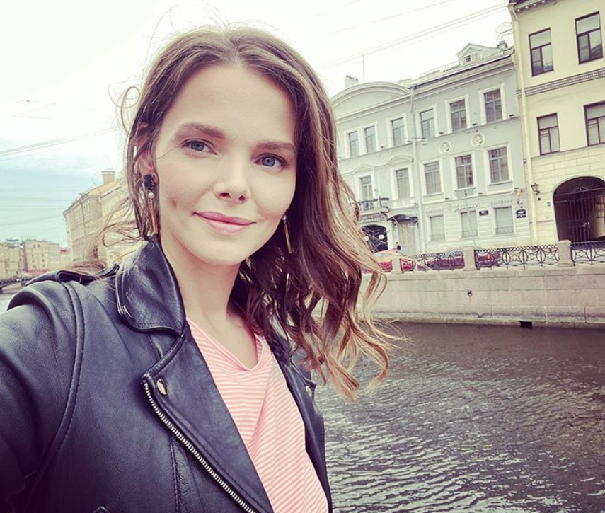 Лиза Боярская в Питере