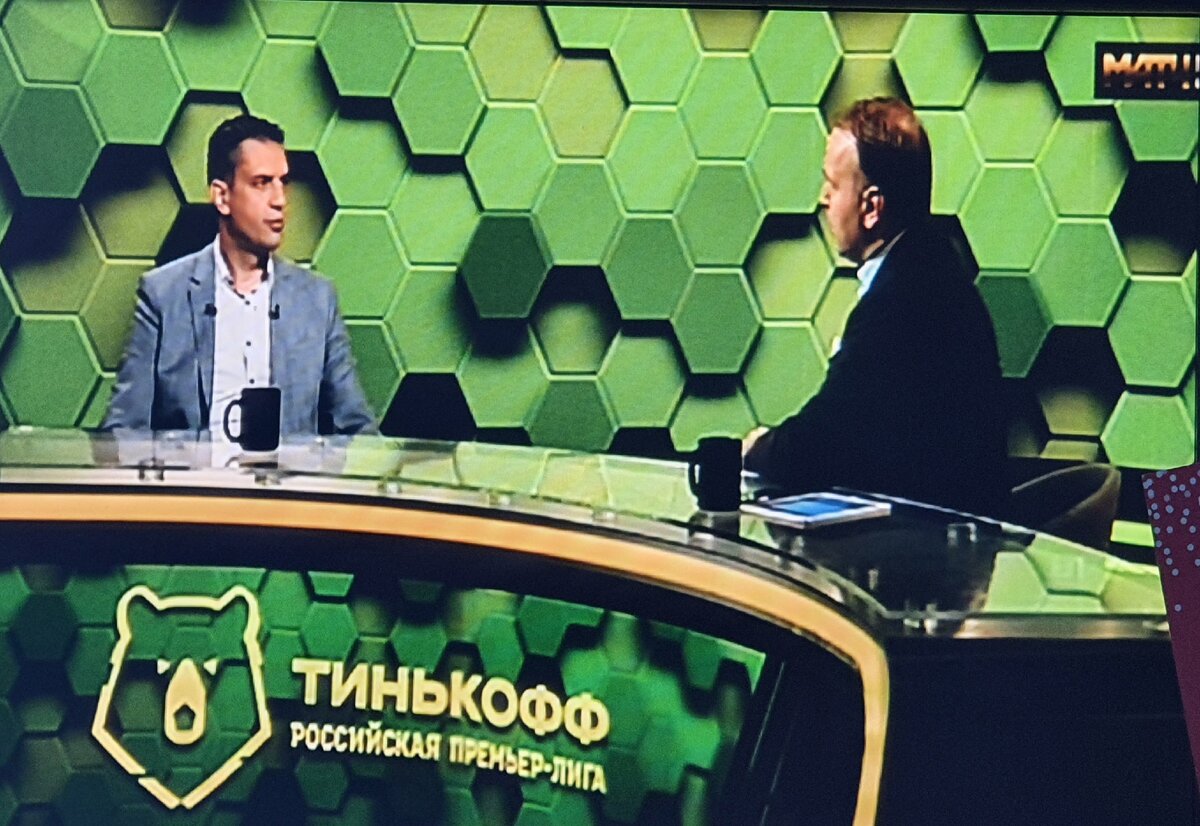 Виктор Кашшаи и Денис Казанский. Скриншот "Матч ТВ"