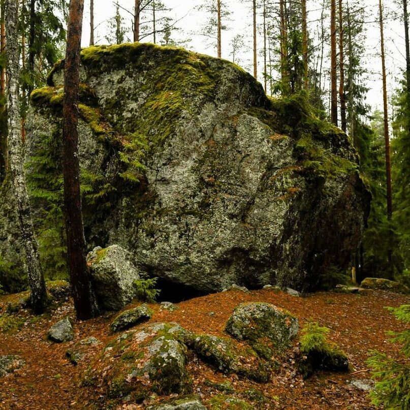 Гора-камень