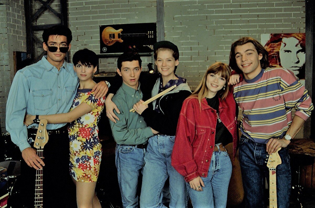 Т/с "Элен и ребята".