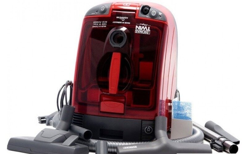 Источник фото https://tsifra.by/pylesos-thomas-twin-helper-788557/