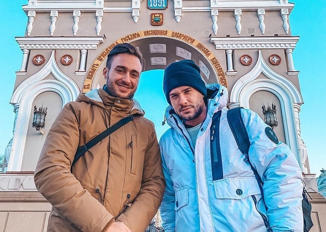 Алексей Безус и Евгений Ромашов, источник фото: https://yandex.ru/images/