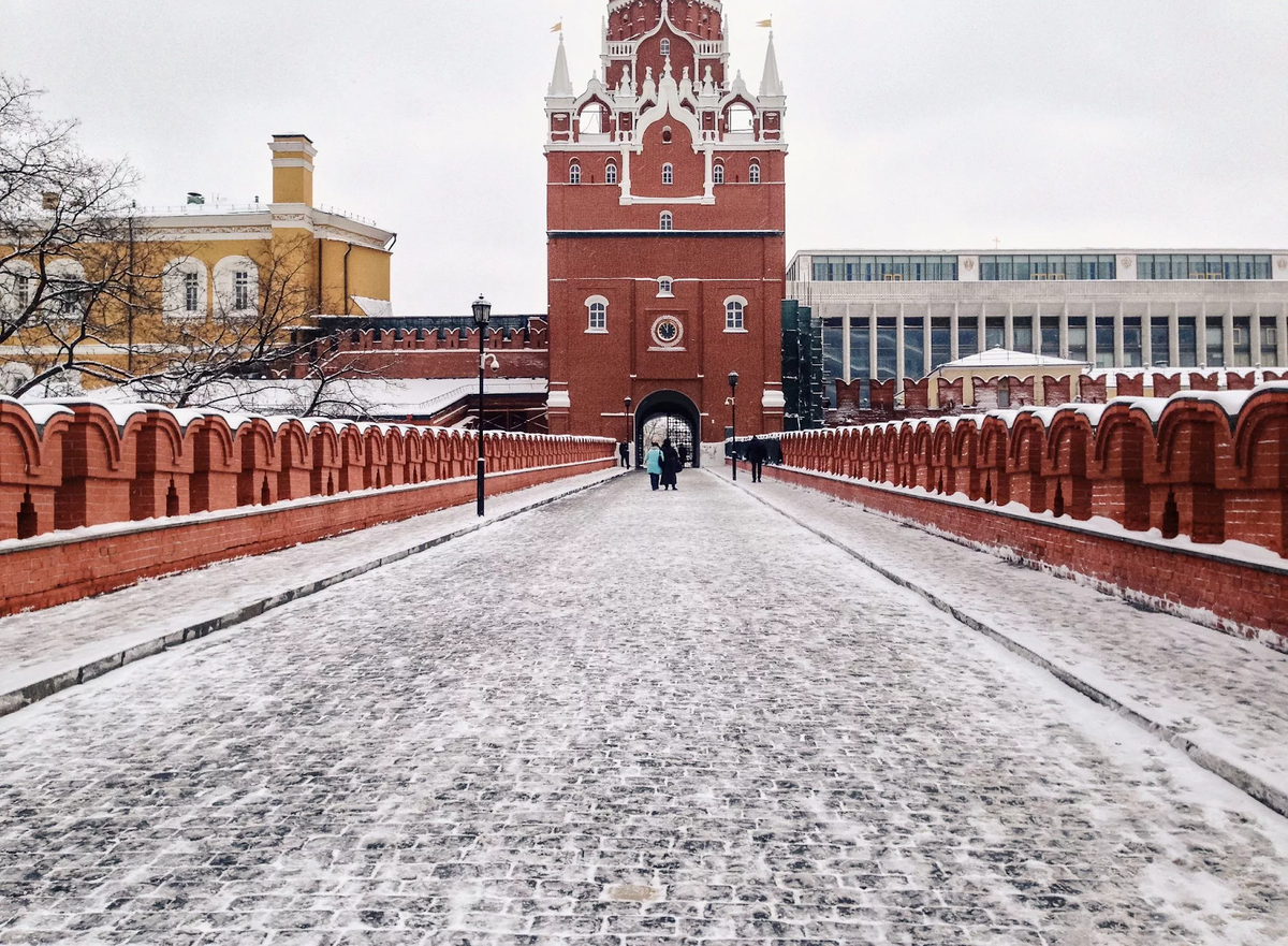 александровский сад на красной площади