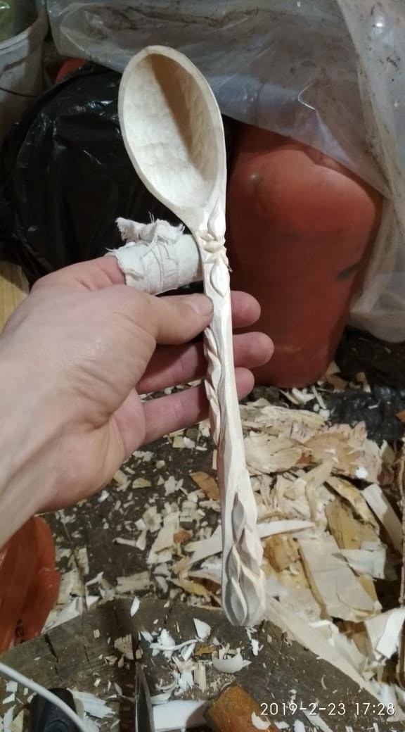 Черновая резьба