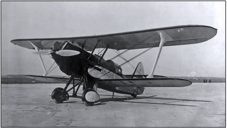 Легкий разведчик ЛР. Источник фото: http://www.airwar.ru/