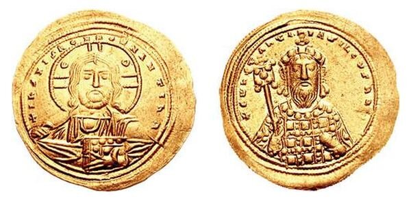 Византийский солид с изображением императоров Василия II и Константина VIII