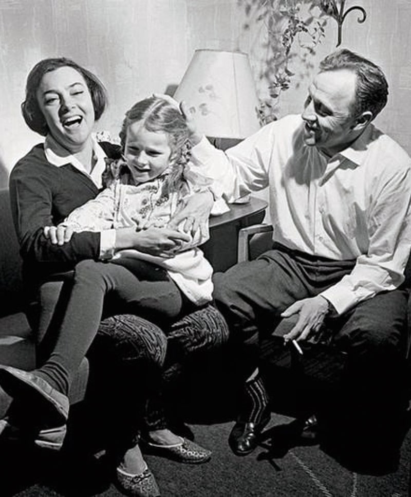 Михаил Ульянов с семьей