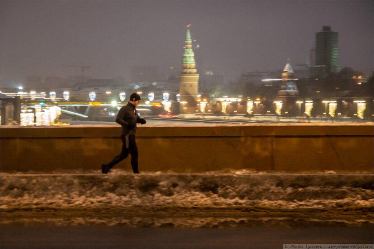 6 Утра по Москве Омск. 6 Утра Москва в феврале как выглядит.