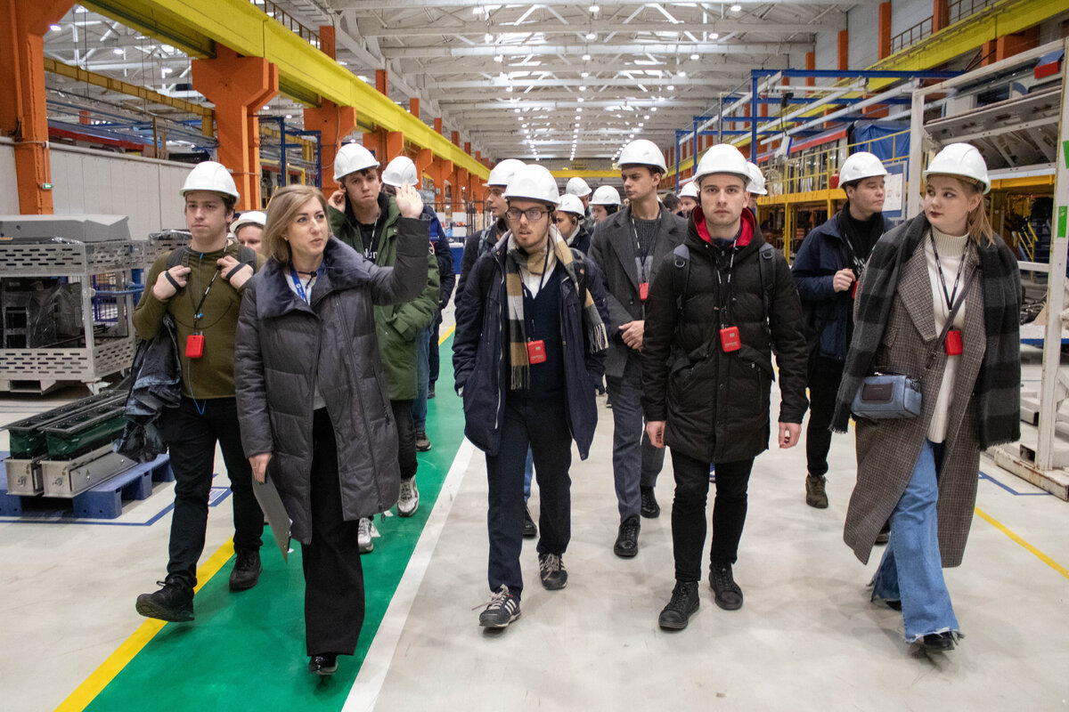 Новости завода москва. Директор Метровагонмаш. Новости Метровагонмаш.