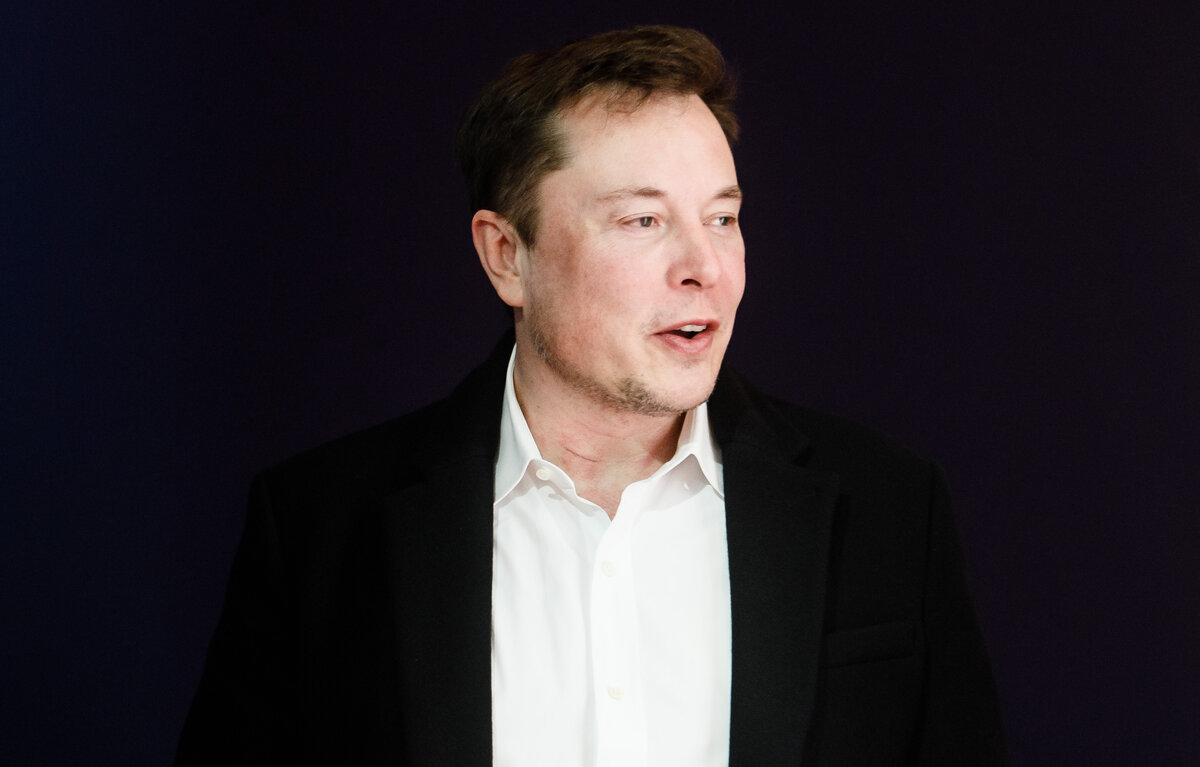    Глава Tesla, SpaceX и Twitter Илон Маск  EPA-EFE/CLEMENS BILAN