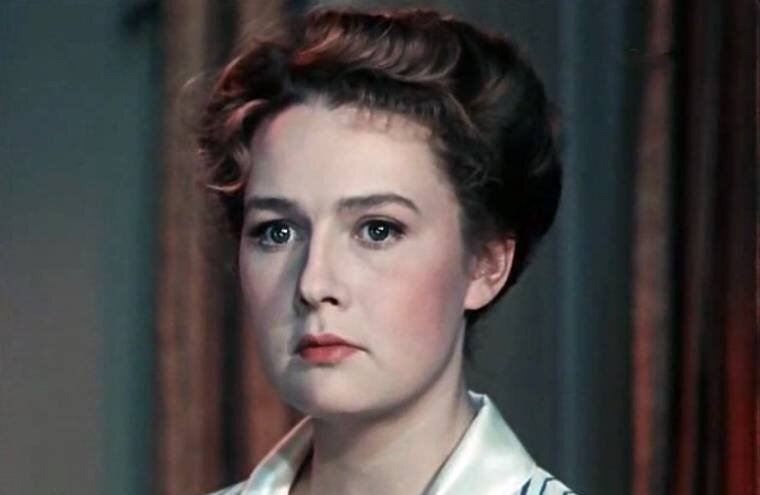 Кадр из фильма "Хождение по мукам"