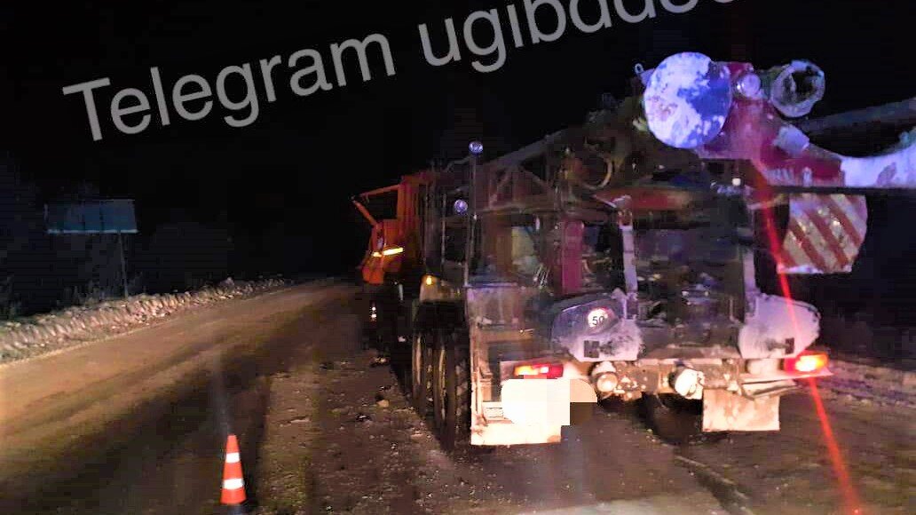    В Югре на Самотлоре столкнулись грузовые автомобили