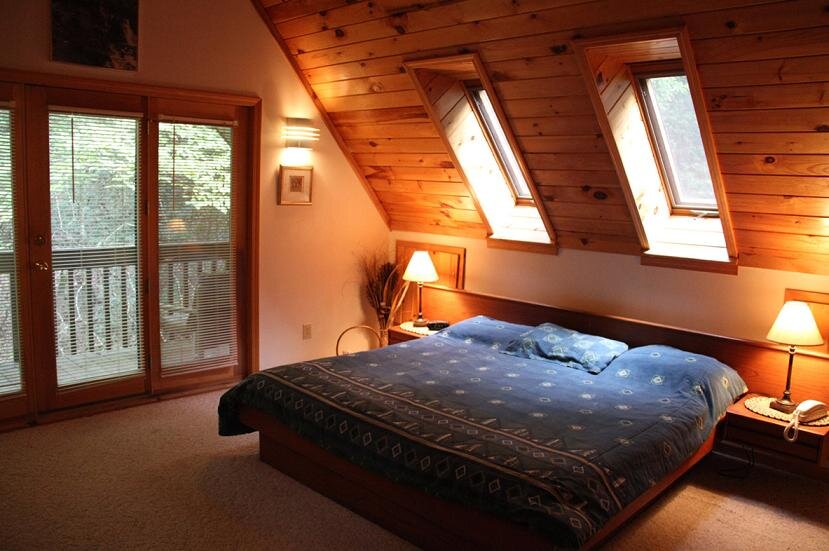 Мансарда с балконом