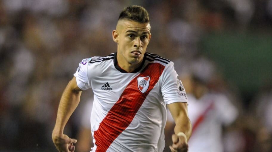 За Борре также следит "Кристал Пэлас"