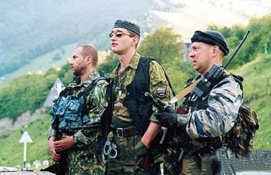 Кадр из сериала "Убойная Сила".