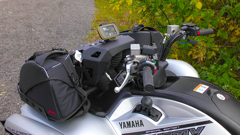 Вынос радиатора со шноркелем закрытого типа на квадроцикле Yamaha Grizzly 700