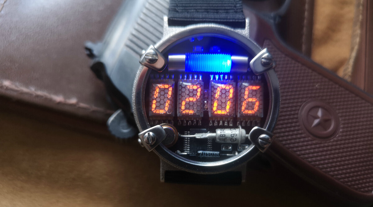 Часы метро 2033