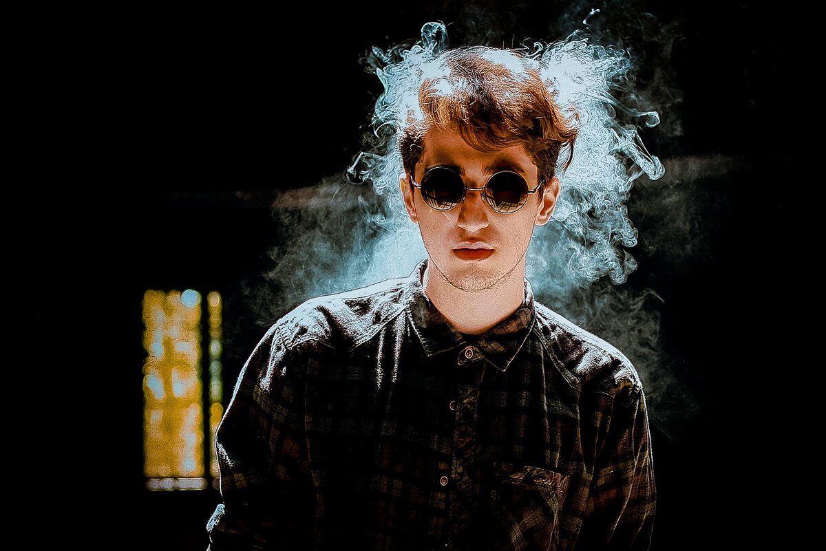 При резком отказе от сигарет возникают основные симптомы