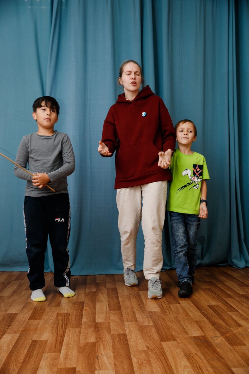 Берите инициативу в свои руки и ребенок влюбится в поэзию. 