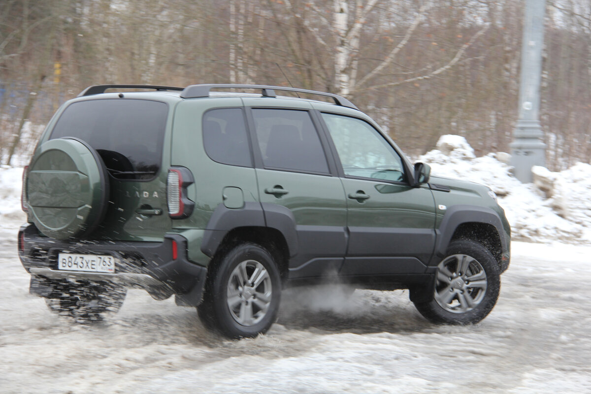 Лада Нива Тревел против Шевроле Нива, а слабо по снегу | AUTOMPS | Дзен