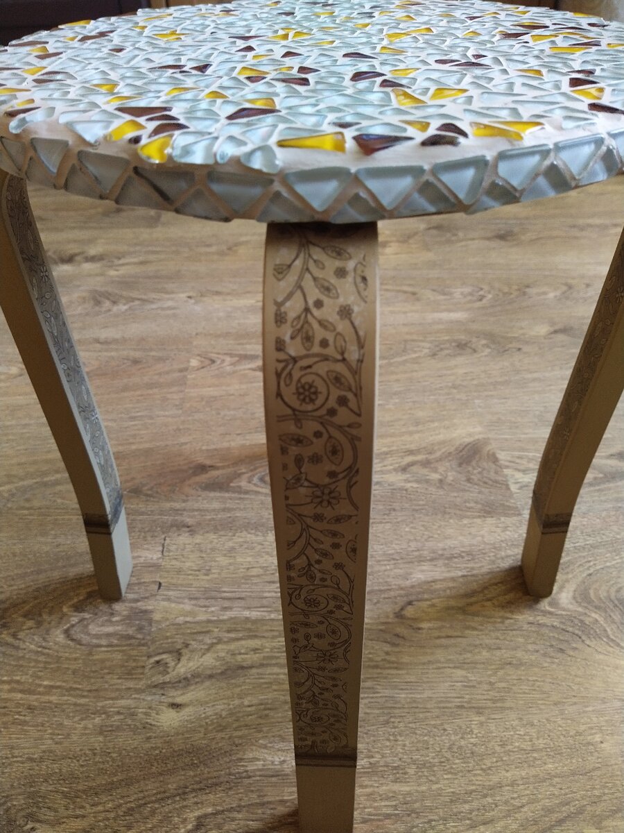 Декупаж на ножках