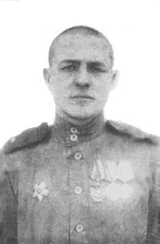 Иванов Петр Данилович ст.сержант 1945 год