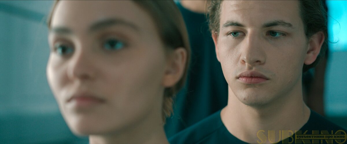 Кадр из фильма Поколение Вояджер (2021) 