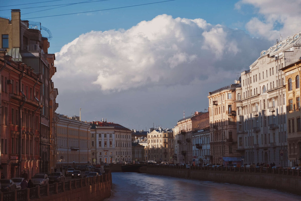 Санкт-Петербург в мае