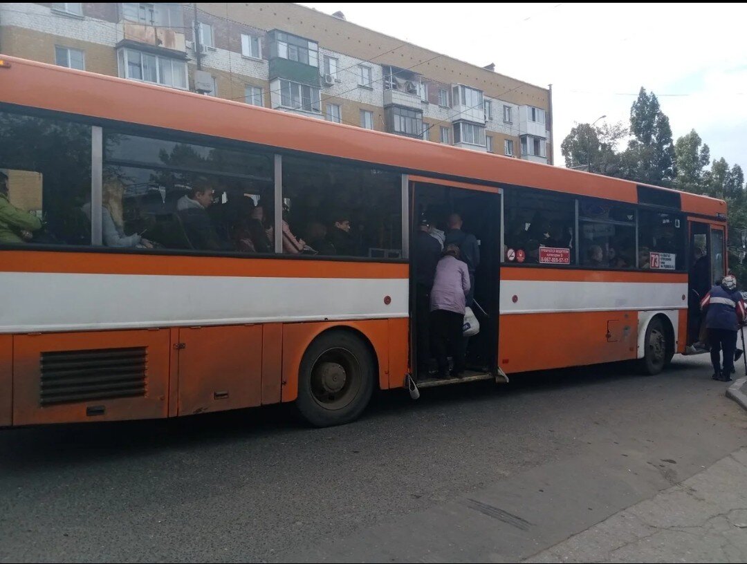 Маршрутки 73. Расписание автобуса 73 пашино новосибирск. Автобус омск. Какие автобусы идут в ганино киров. Расписание автобусов новосибирск пашино 73 автобус.