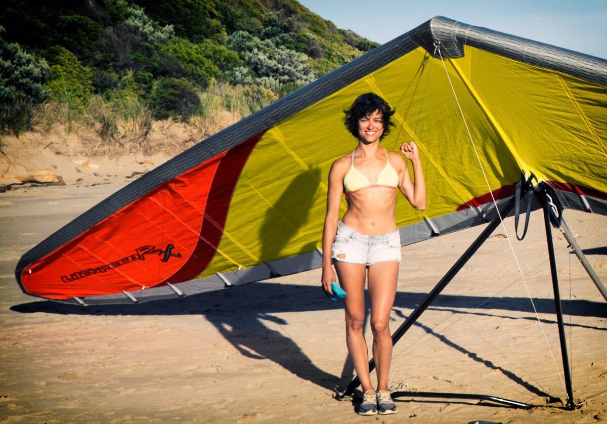 Даже порой удивительно, как простая безмоторная конструкция позволяет человеку летать на сотни километров