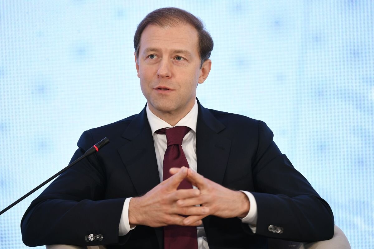 Денис Мантуров.Комитет Думы одобрил утверждение Мантурова на пост вице-премьера. Яндекс картинки.
