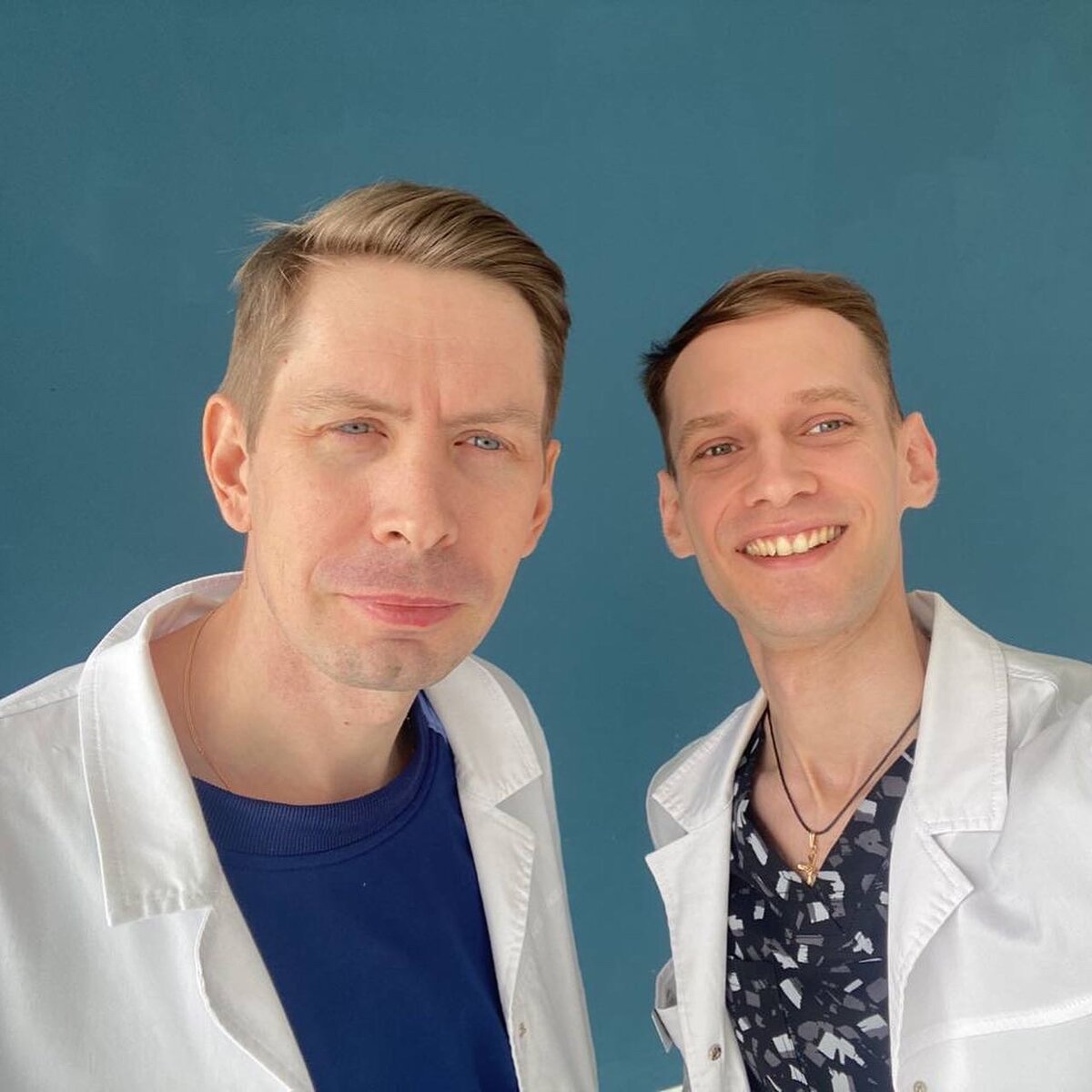 Слева - Ровенских Денис Николаевич