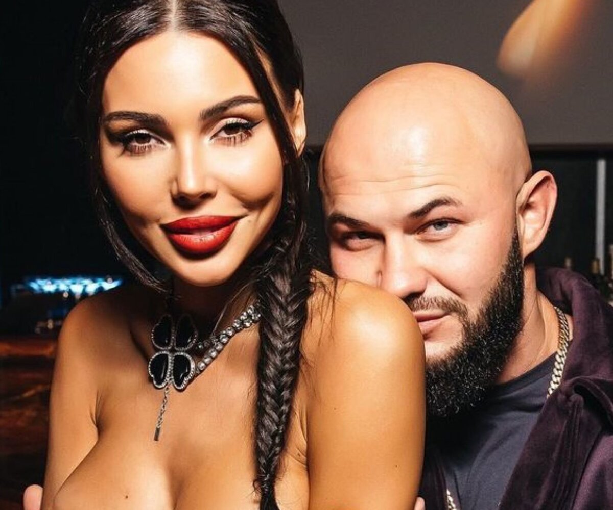     «Хватит слать цветы, пахнет скандалом!»: Джиган пригрозил ножом поклоннику Оксаны Самойловой