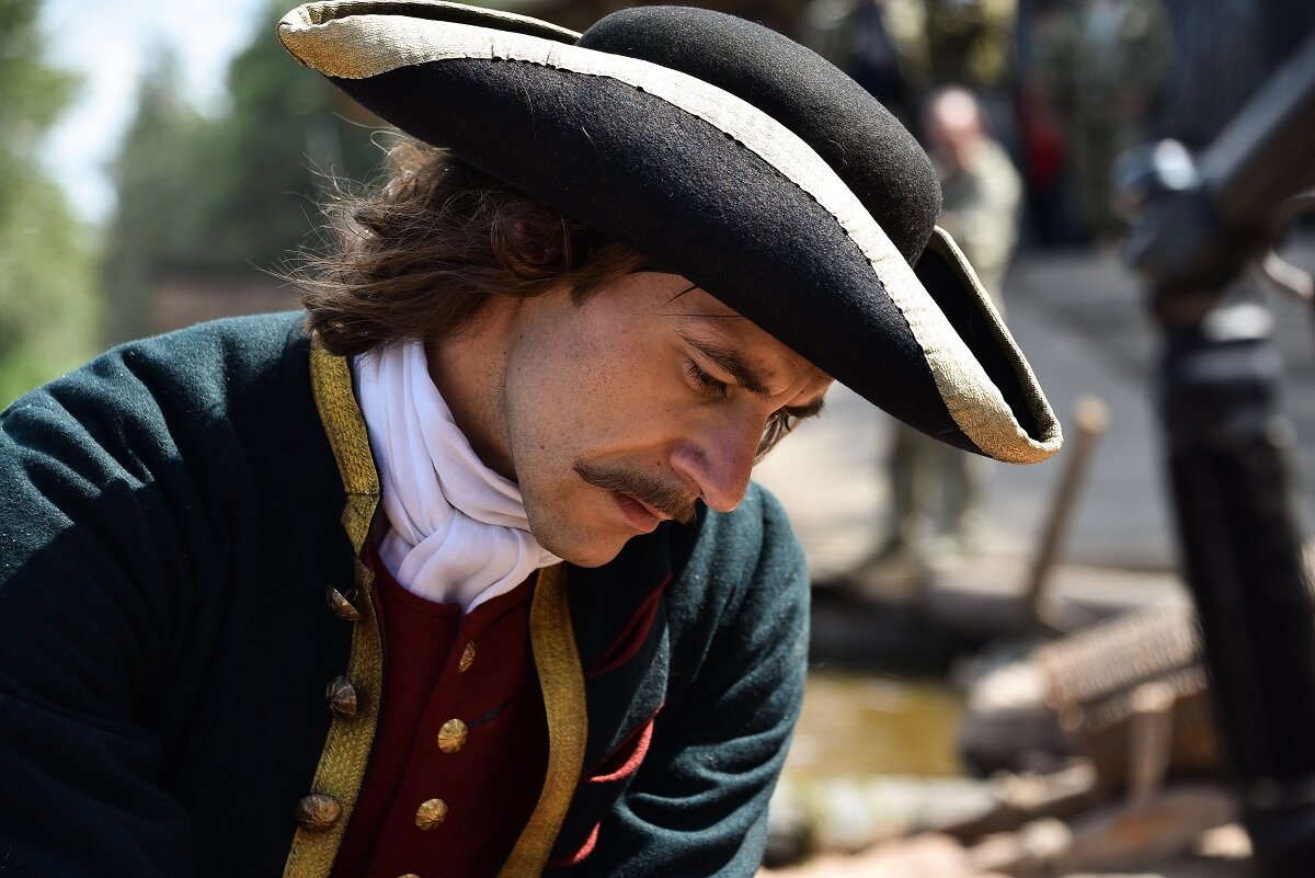 "Собор". Сергей Марин в роли Ивана Старшова. Источник фото: https://www.kino-teatr.ru/kino/movie/ros/135092/foto/i2/870123/