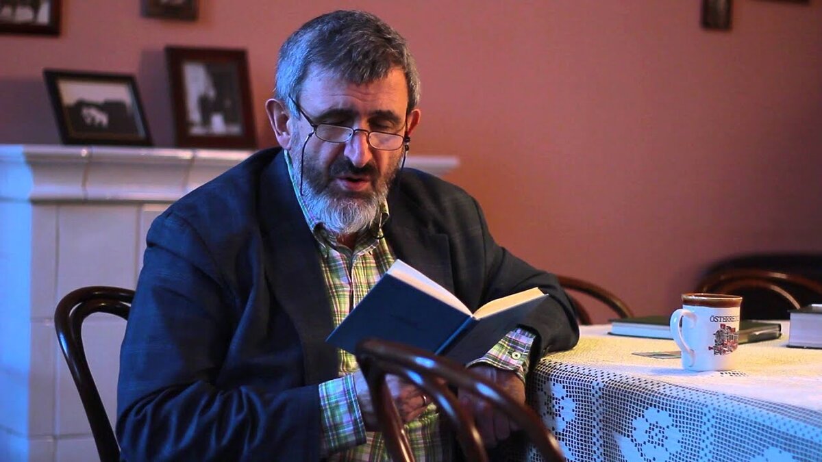 Павел Нерлер / Кадр из YouTube-видеоролика