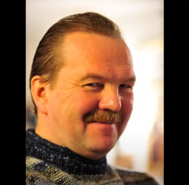 Владимир Шишкарёв