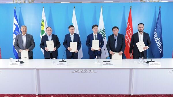    © Photo : Пресс-служба партии Amanat