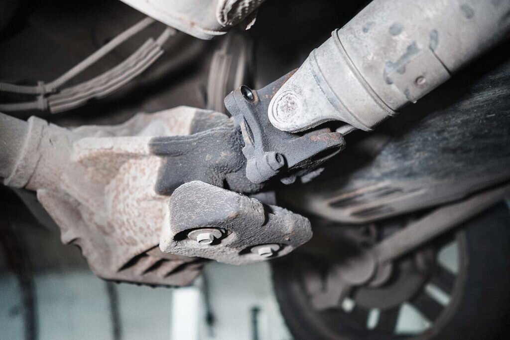 Течь заднего редуктора Додж Нитро 4.0