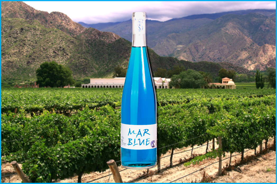 Голубое вино «Mar Blue» Bodegas Ruiz Torres за 4 €. Источник: shop.ruiztorres.com