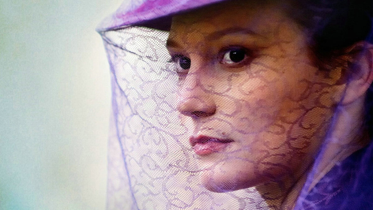 Не кормила вкусносисей, не практиковала гнездование и совместный сон, не контейнировала и не говорила 10 обязательных фраз по три раза в день. 