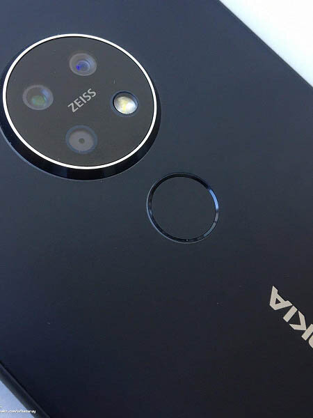 Тыльная панель Nokia 7.2