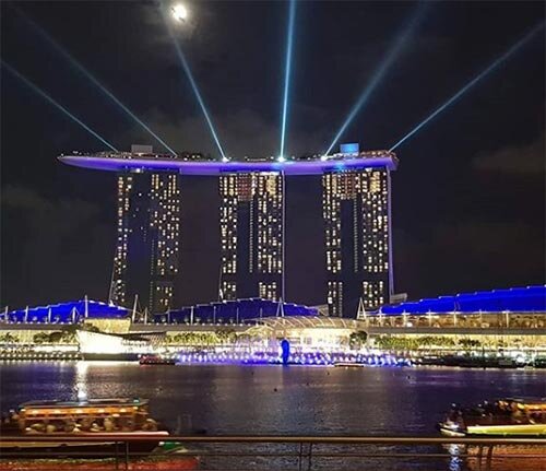 Marina Bay Sands – один из самых красивых и дорогих отелей мира