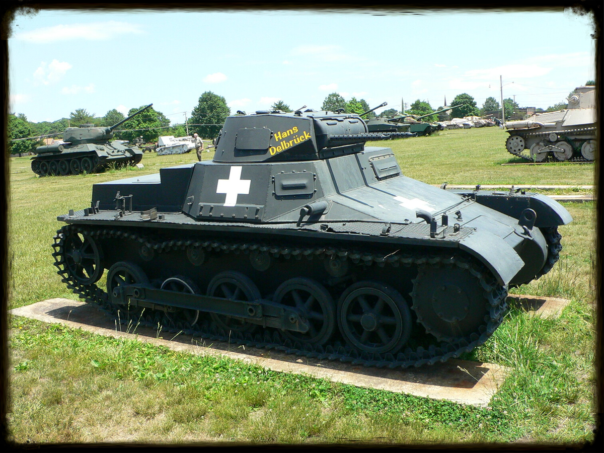 Panzerkampfwagen I — германский лёгкий танк 1930-х годов.