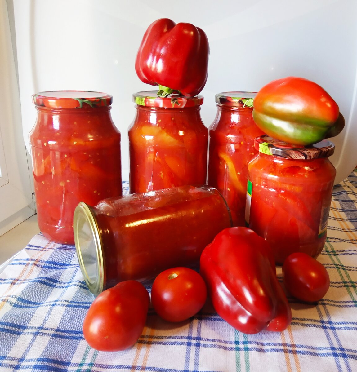 Лечо. Лечо болгарское. Помидор перца на зиму. Заготовки из сладкого перца на зиму. Перец в банках лечо.