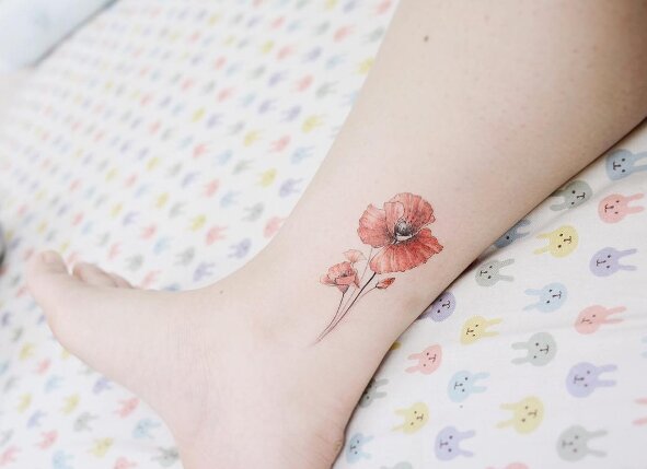 30 Лучших татуировоу с цветком мака: Красочные, черно-белые идеи дизайна
