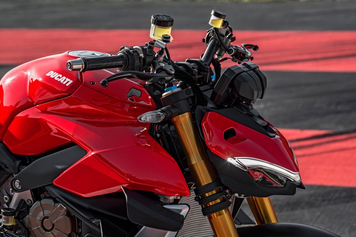 Передняя фара DUCATI Streetfighter V4