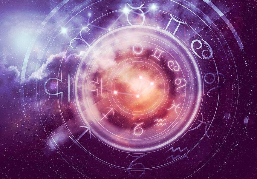  КомментарииВ декабре многие возьмутся за достижение тех целей, покорение которых раньше откладывали по морально-этическим и каким-то другим соображениям; робкие и застенчивые наберутся хорошей, правильной наглости и начнут в полную силу отстаивать свои интересы; тем, кто заведует «раздачей слонов» (начислением бонусов, распределением премий и установкой размера заработной платы) придется столкнуться с многочисленными требованиями увеличения всего перечисленного.