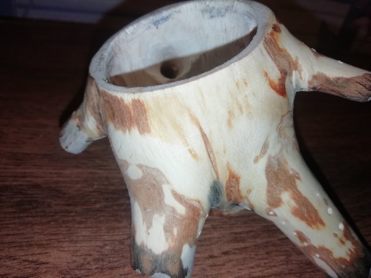 С внутренней стороны засверливал большим диаметром,чем снаружи. Чтобы стенки были как можно тоньше. 