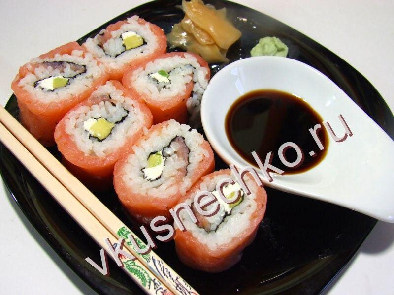 Как приготовить Роллы Филадельфия в домашних условиях, пошаговый рецепт с фото.